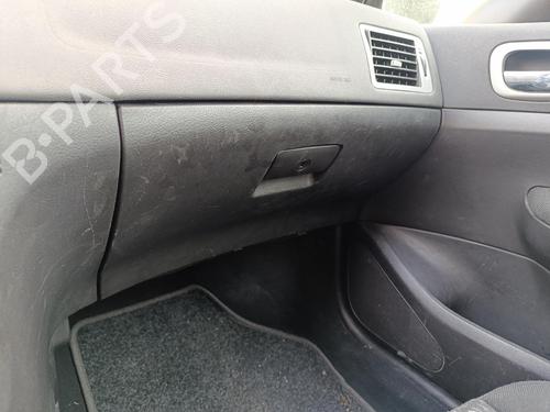 Used Glove box Glove box 39545897 39545897