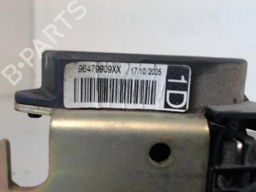 Used Front right belt tensioner CITROËN C4 Coupe (LA_) 1.6 HDi (109 hp) 26992460