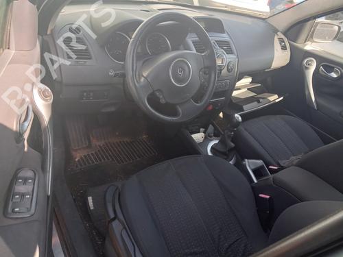 Used Driver airbag RENAULT MEGANE II (BM0/1_, CM0/1_) 1.9 dCi (131 hp) 27021442
