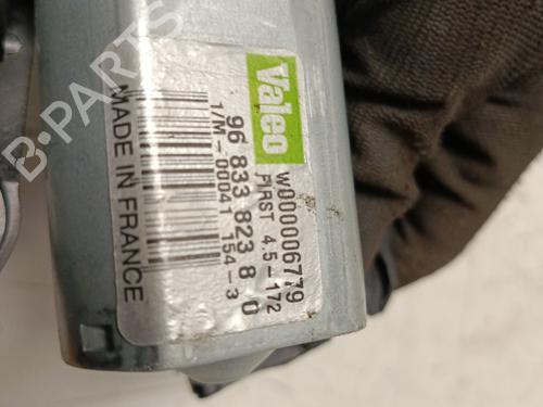 Used Rear wiper motor Rear wiper motor CITROËN C3 II (SC_) 1.4 HDi 70 (SC8HZC, SC8HR0, SC8HP4) (68 hp) 33894558 33894558