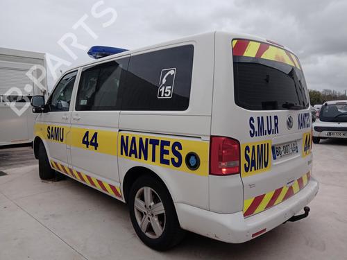 Left front door VW TRANSPORTER T5 Bus (7HB, 7HJ, 7EB, 7EJ) 2.0 BiTDI | BP32361712C2 