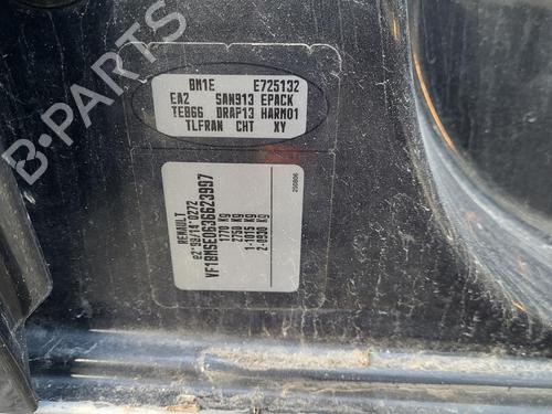 Left front fog light RENAULT MEGANE II (BM0/1_, CM0/1_) 1.5 dCi (BM1E, CM1E) | BP27014798C30 