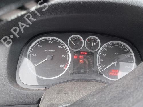 Used Instrument cluster PEUGEOT 307 (3A/C) 2.0 HDi 110 (107 hp) 32185923