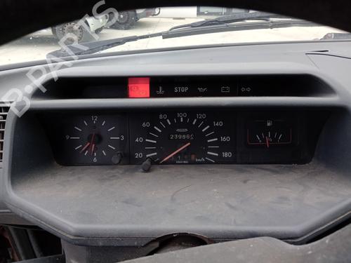instrument-cluster-peugeot-205-hatchback-van-1983-1984-1985-1986-1987-1988-1989-1990-32302584 main image