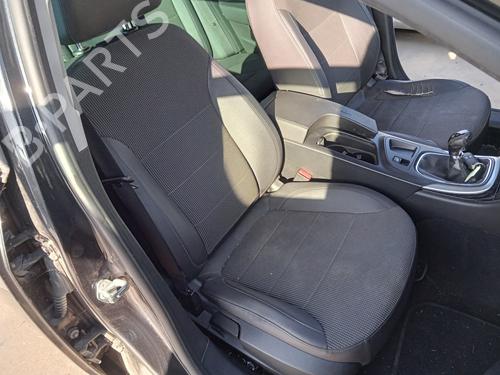 Høyre foran beltestrammer OPEL INSIGNIA A Sports Tourer (G09) 2.0 CDTI (35) (110 hp) 29140611