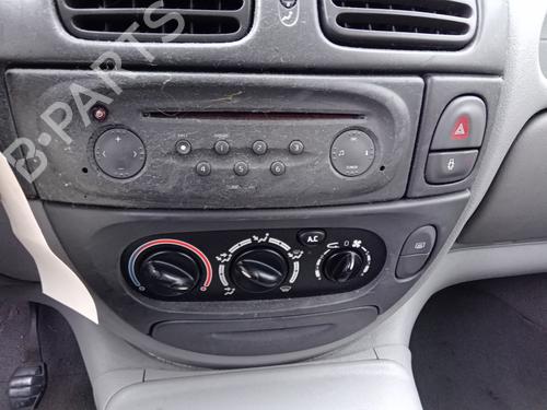 warning-switch-renault-scenic-i-mpv-ja01_-fa0_-1999-2000-2001-2002-2003-2004-2005-2006-2007-2008-2009-2010-32116339 main image