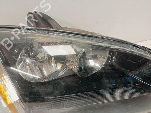 Used Right headlight Right headlight FORD FOCUS II (DA_, HCP, DP) 1.6 TDCi (90 hp) 40017351 40017351