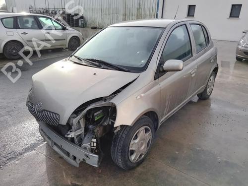 Used Left mirror TOYOTA YARIS (_P1_) 1.3 (SCP12_, SCP13_, SCP12R, SCP13R) (87 hp) 27092654