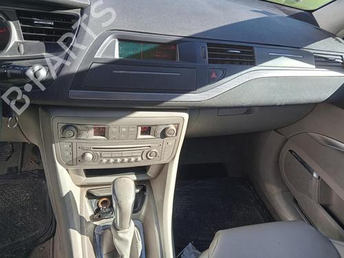Used Radio CITROËN C5 III Break (RW_) 2.0 HDi (136 hp) 27012826