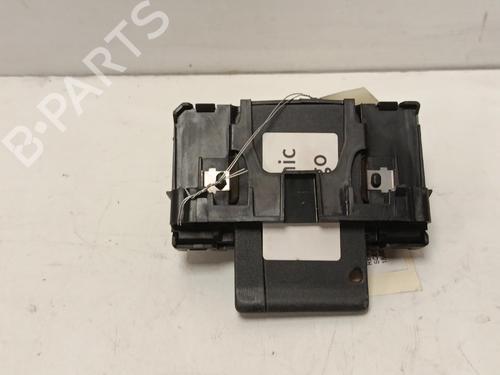 Used Card reader Card reader RENAULT SCÉNIC II (JM0/1_) 1.5 dCi (JM1E, JM16) (106 hp) 40017255 40017255