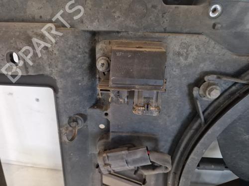 Used Radiator fan Radiator fan 32854601 32854601