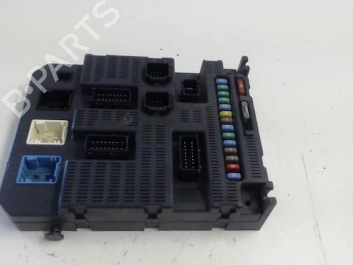 Fuse box PEUGEOT 308 I (4A_, 4C_) 1.6 HDi | BP27025420E1 