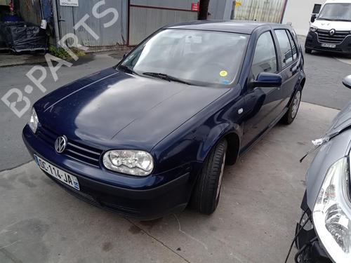 Used Front windshield wiper arm VW GOLF IV (1J1) 1.9 TDI (90 hp) 26982149