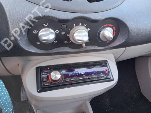 Used Climate control RENAULT TWINGO II (CN0_) 1.2 (CN0D) (58 hp) 32176540
