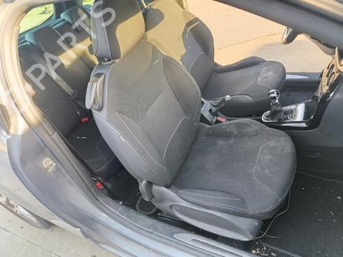 right-front-seat-citroen-ds3-sa_-2009-2010-2011-2012-2013-2014-2015-2016-40529947 main image