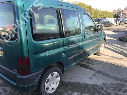 Windscreen washer tank CITROËN BERLINGO / BERLINGO FIRST Box Body/MPV (M_) 1.9 D 70 (MBWJZ, MCWJZ) | BP26999739C113 