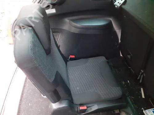 Front right interior door handle PEUGEOT 308 SW I (4E_, 4H_) 1.6 HDi | BP27010370I14 
