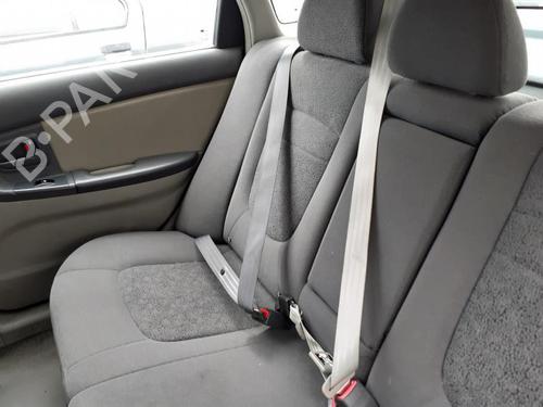 Used Seat buckle KIA CERATO I Hatchback (LD) 1.5 CRDi (102 hp) 26998408