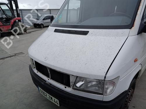 Used Hood Hood MERCEDES-BENZ SPRINTER 2-t Van (B901, B902) 208 D (901.361, 901.362, 902.361, 902.362) (79 hp) 40122156 40122156