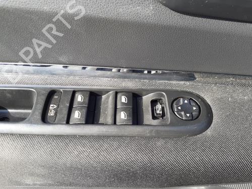 Rear left exterior door handle PEUGEOT 5008 (0U_, 0E_) 1.6 HDi | BP27019424C130 