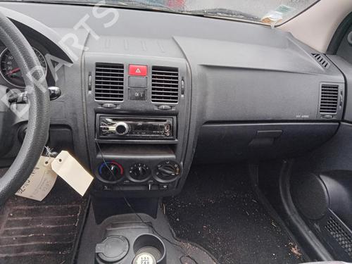 AC Styreenhet / Manøvreringsenhet HYUNDAI GETZ (TB) 1.5 CRDi (82 hp) 27022071