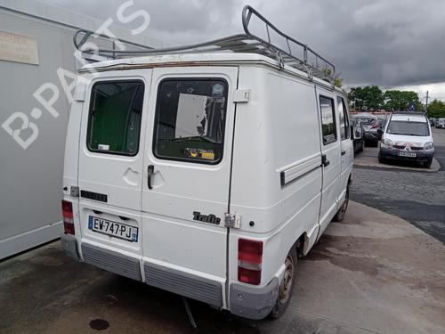 Brugte RENAULT TRAFIC Van (T_, P_, V_) 1.4 4639372