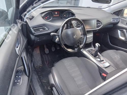Used Rear left interior door handle PEUGEOT 308 SW II (LC_, LJ_, LR_, LX_, L4_) 1.2 THP 130 (131 hp) 26995647