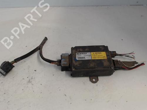 Used Control unit RENAULT MEGANE II Coupé-Cabriolet (EM0/1_) 1.6 (113 hp) 27006603