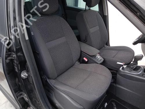 Used Right front seat RENAULT SCÉNIC III (JZ0/1_) 1.5 dCi (110 hp) 26986651