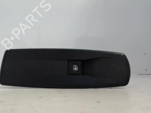 Used Right front window switch Right front window switch RENAULT LAGUNA III (BT0/1) 2.0 dCi (BT01, BT08, BT09, BT0E, BT0K, BT12, BT1C, BT1D,... (150 hp) 27006850 27006850