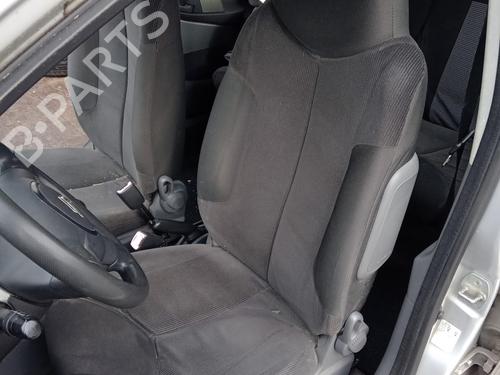 Left front seat CITROËN C1 (PM_, PN_) 1.4 HDi | BP40121925C15 - Image 2