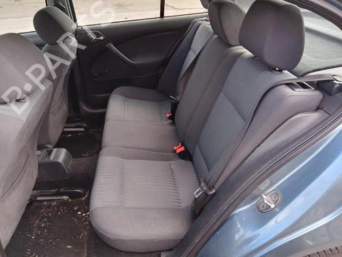Used Seat buckle SKODA OCTAVIA I (1U2) 1.9 TDI (110 hp) 27001638