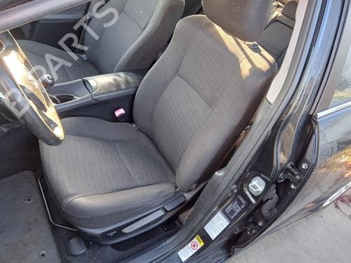 Right front seat TOYOTA AVENSIS Estate (_T27_) 2.0 D-4D (ADT270_, ADT270R) | BP30712491C16