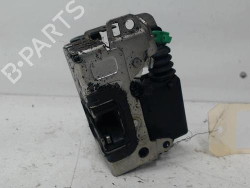 Używane Zamek drzwi przednich lewych DACIA SANDERO 1.4 (BS0C, BS0A, BS0G, BS1F, BS0E) (75 hp) 30743098