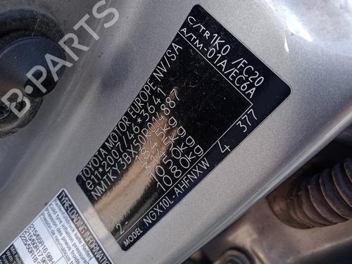 front-right-exterior-door-handle-toyota-c-hr-_x1_-2016-33967259 main image