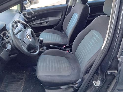 Used Seat buckle FIAT GRANDE PUNTO (199_) 1.3 D Multijet (75 hp) 26981792