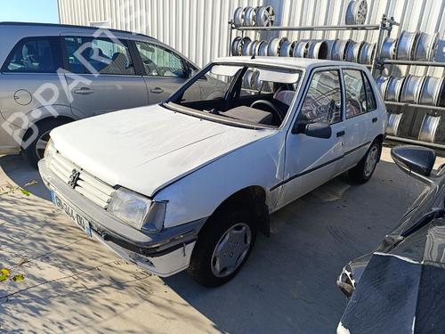 Used Left front driveshaft Left front driveshaft PEUGEOT 205 II (20A/C) 1.7 Diesel (60 hp) 40122308 40122308