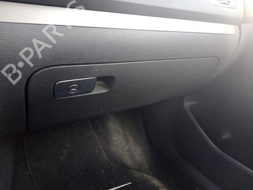 Used Glove box VW GOLF V (1K1) 1.9 TDI (105 hp) 27012537