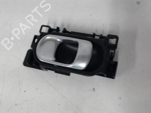 Højre bagtil invendig håndtag CITROËN C4 CACTUS 1.2 VTi 82 (82 hp) 28440613