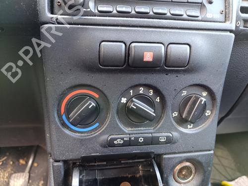 Used Warning switch Warning switch OPEL ZAFIRA A MPV (T98) 2.0 DTI 16V (F75) (101 hp) 40251451 40251451