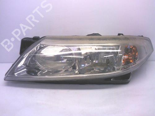 Used Left headlight RENAULT LAGUNA II Grandtour (KG0/1_) 2.2 dCi (KG0F) (150 hp) 26984367