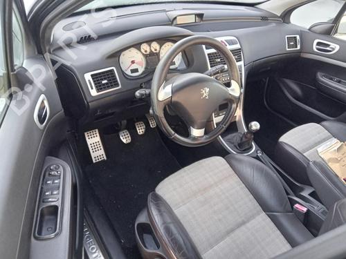 Used Dashboard PEUGEOT 307 (3A/C) 1.6 HDi (90 hp) 26995332