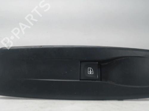 Used Right front window switch RENAULT LAGUNA III Grandtour (KT0/1) 2.0 dCi (KT01, KT08, KT09, KT0K, KT12, KT1D, KT1W) (150 hp) 26999727
