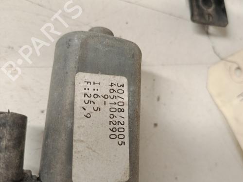 Used Front right window mechanism Front right window mechanism FIAT MULTIPLA (186_) 1.9 JTD (186AXE1A) (120 hp) 33687510 33687510