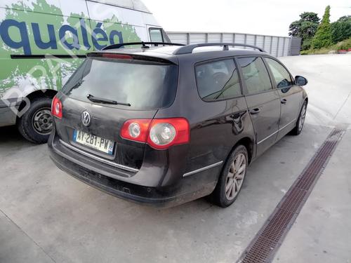 Maniglia esterna posteriore destra VW PASSAT B6 Variant (3C5) 2.0 TDI (140 hp) 27003398