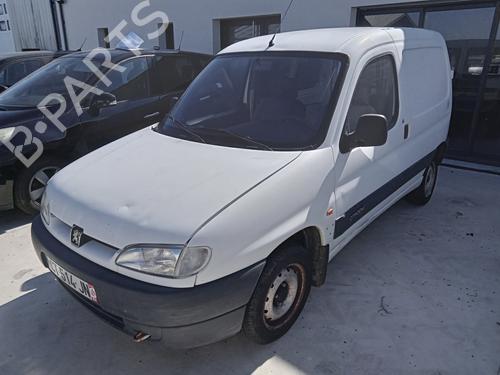 Front left door window CITROËN BERLINGO / BERLINGO FIRST Box Body/MPV (M_) 1.8 D (MBA9A, MCA9A) 0000920174