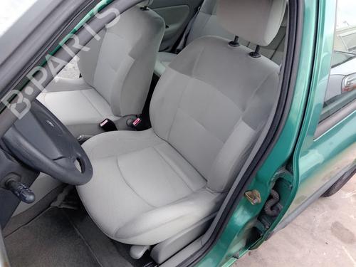 Venstre foran beltestrammer RENAULT CLIO II (BB_, CB_) 1.5 dCi (B/CB07) (65 hp) 29957396