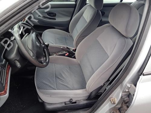 Stol venstre foran PEUGEOT 406 (8B) 2.0 HDI 110 (109 hp) 31380583