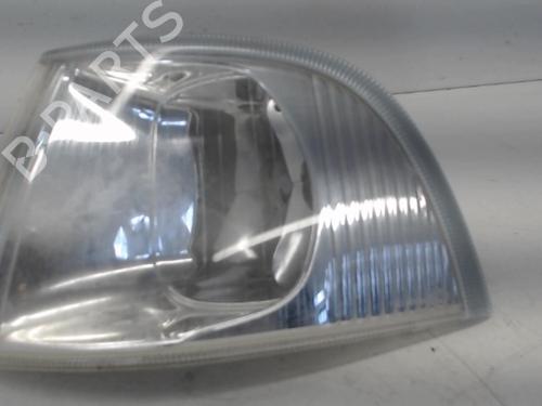 Used Left front indicator VOLVO V40 Estate (645) 1.9 T4 (200 hp) 26988487