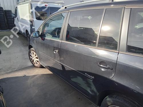 rear-left-exterior-door-handle-vw-touran-1t1-1t2-2003-2004-2005-2006-2007-2008-2009-2010-2011-31810580 main image
